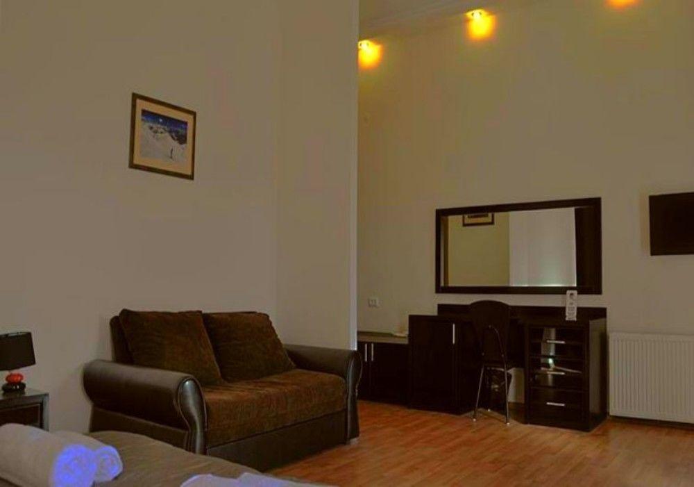 Gold Star Hotel Тбилиси Экстерьер фото