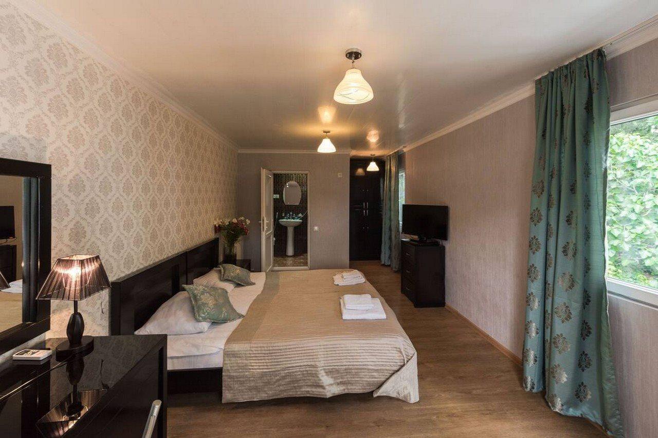 Gold Star Hotel Тбилиси Экстерьер фото