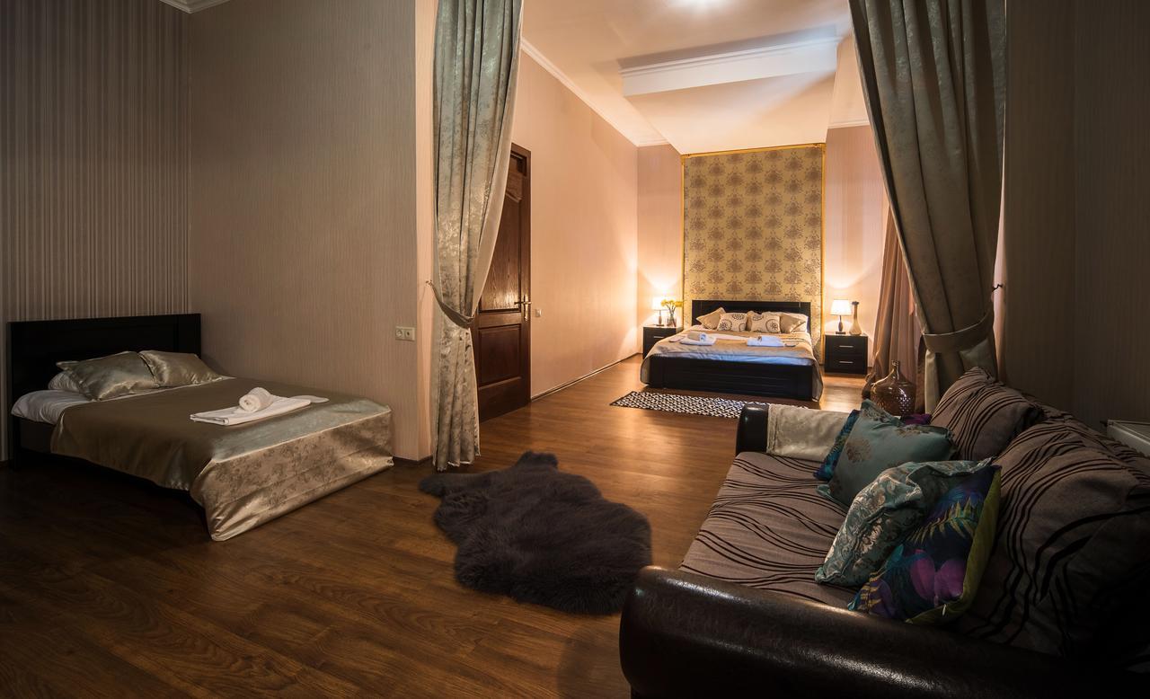 Gold Star Hotel Тбилиси Экстерьер фото