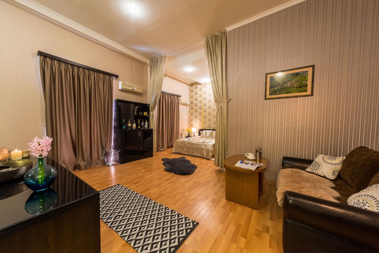 Gold Star Hotel Тбилиси Экстерьер фото