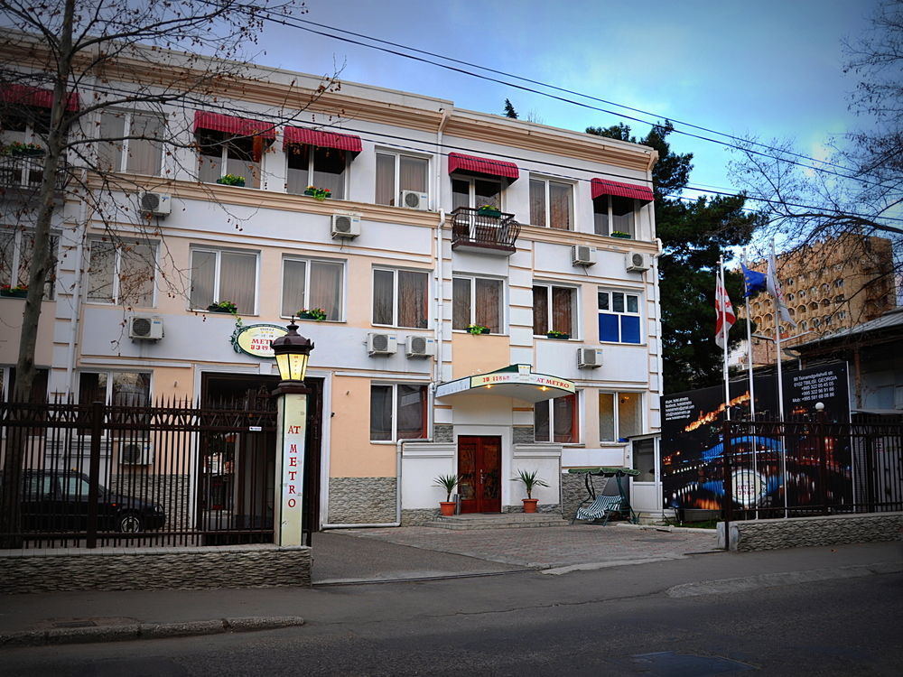 Gold Star Hotel Тбилиси Экстерьер фото